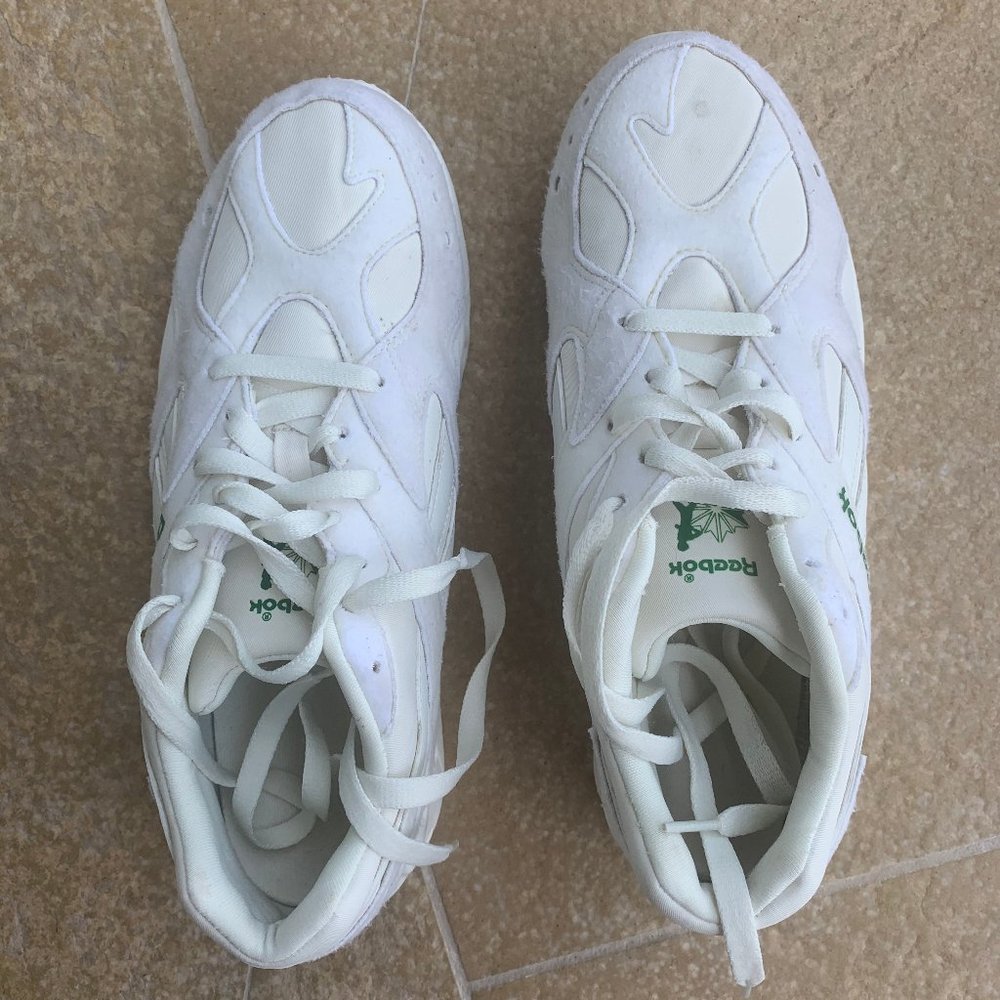 Reebok Aztrek Shoes in White/Green
